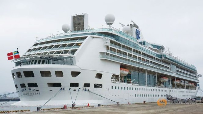Tàu du lịch của Royal Caribbean tại cảng Dilian, tỉnh Liêu Ninh, Trung Quốc - Ảnh: Reuters