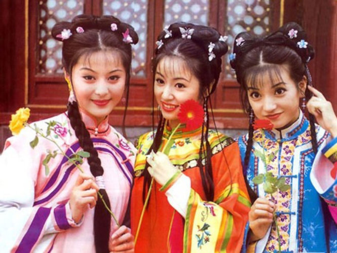 Phạm Băng Băng, Lâm Tâm Như và Triệu Vy đã tạo nên tên tuổi từ tác phẩm Hoàn Châu công chúa do Quỳnh Dao sáng tác kiêm biên kịch và sản xuất.