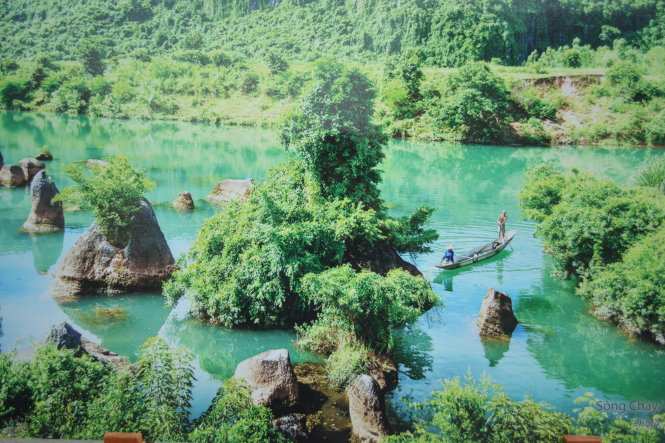 Ảnh Sông Chày, Quảng Bình được trưng bày tại triển lãm