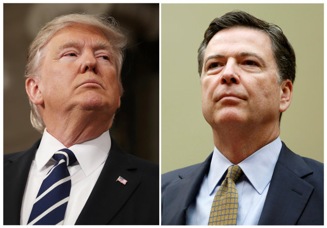 Tổng thống Donald Trump bất ngờ sa thải giám đốc FBI James Comey (phải) - Ảnh: Reuters
