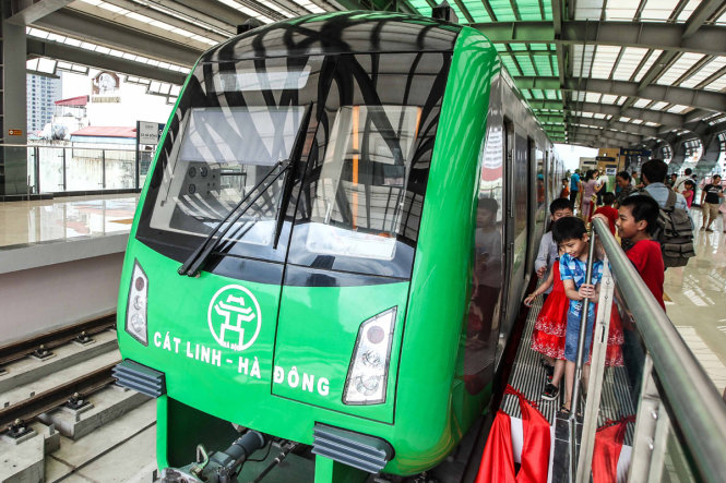 Tàu đường sắt đô thị Cát Linh - Hà Đông trong ngày mở cửa cho khách đến tham quan - Ảnh: NGUYỄN KHÁNH