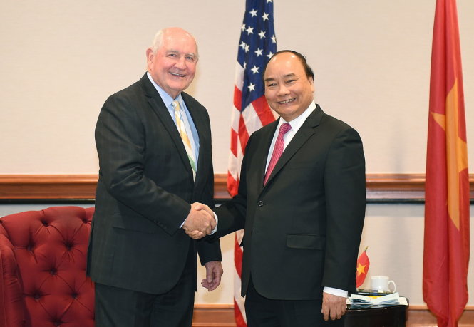 Thủ tướng Nguyễn Xuân Phúc tiếp Bộ trưởng Bộ Nông nghiệp Hoa Kỳ Sonny Perdue - Ảnh: TTXVN