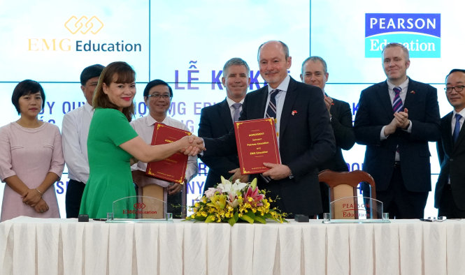 Pearson Education và EMG Education đã ký kết ủy quyền và bổ nhiệm chính thức cho EMG Education tổ chức khảo thí các chứng chỉ tiếng Anh của Pearson Education tại Việt Nam - Ảnh: TG