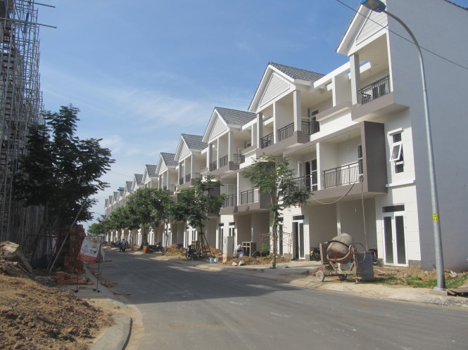 Những căn nhà phố xây sẵn tăng nhiệt trong quý III/2017. Ảnh: Phương Nga