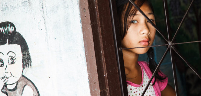 Thái Lan đã xuất hiện nhiều trung tâm cung cấp dịch vụ cho những kẻ ấu dâm lạm dụng tình dục trẻ em qua webcam - Ảnh: Borgen Magazine