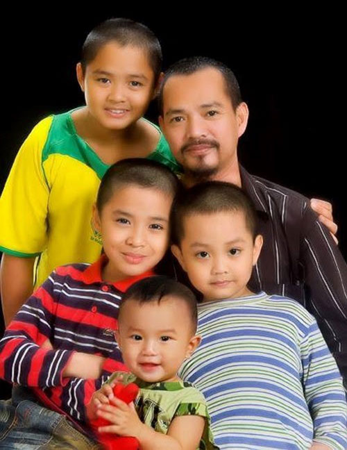 Nhạc sĩ Phạm Anh Cường ra đi để lại bốn con nhỏ - Ảnh: Hồng Sơn