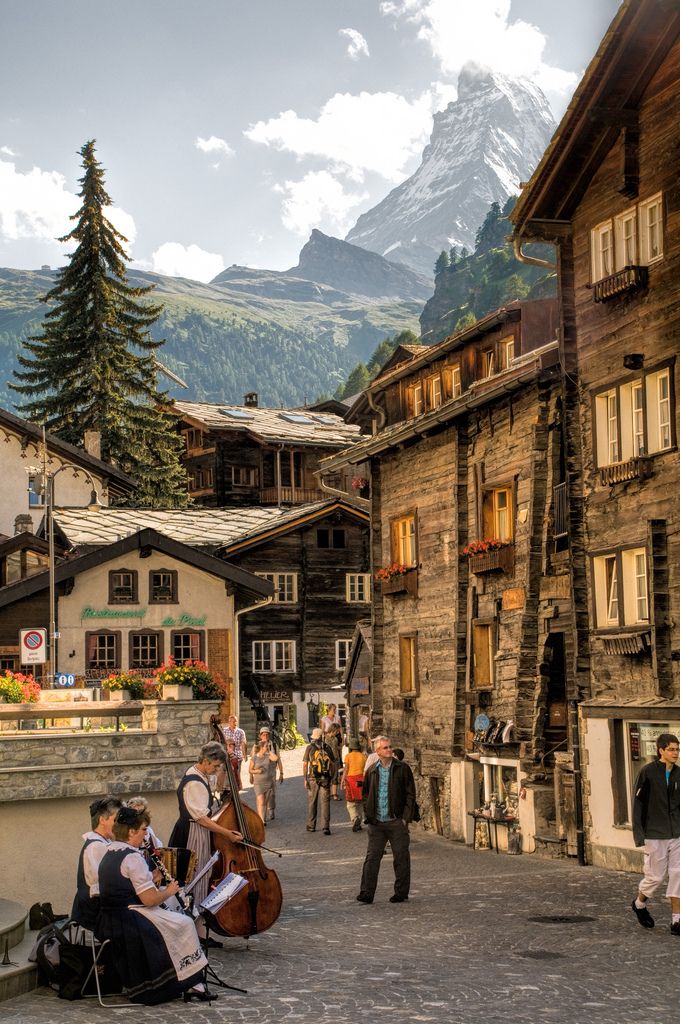 Đô thị cổ Zermatt, Thuỵ Sĩ - Ảnh: buzzfeed