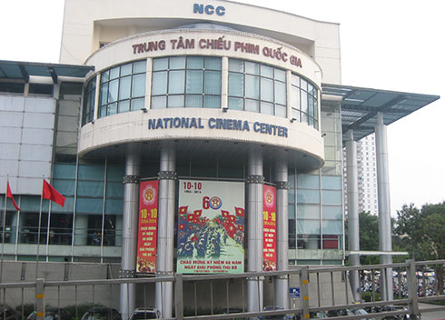 Trong hệ thống các rạp chiếu phim do Nhà nước quản lý ở Hà Nội, hoạt động hiệu quả chỉ có Trung tâm Chiếu phim quốc gia - Ảnh: Đức Triết