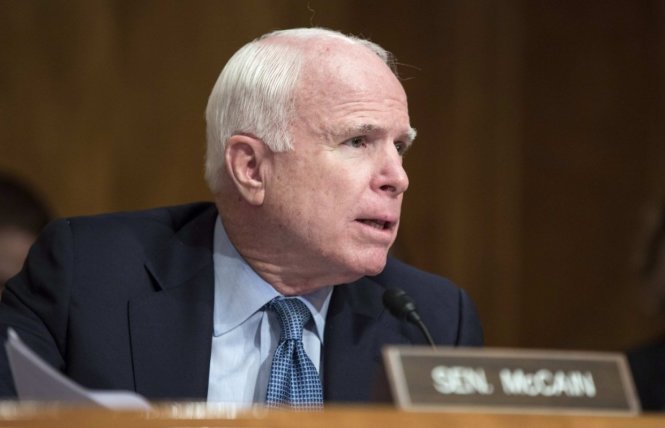 hượng nghị sĩ John McCain - Ảnh: Reuters