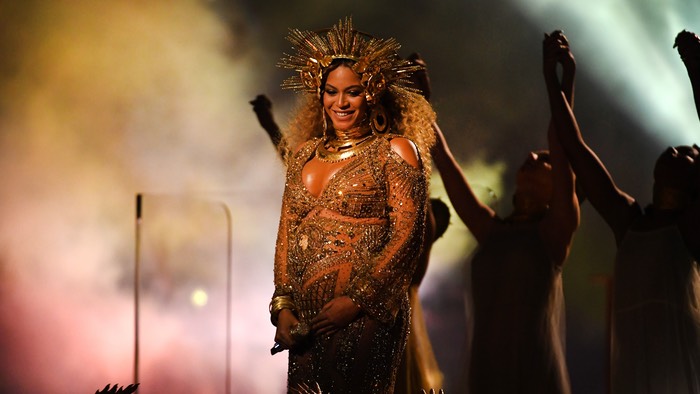 Beyoncé đang chờ đón hai bé sinh đôi - Ảnh: Getty Images