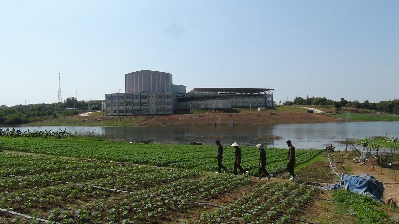 ​Hiện trường hồ Suối Cam nơi phát hiện thi thể nạn nhân Nam - Ảnh: TUẤN DUY