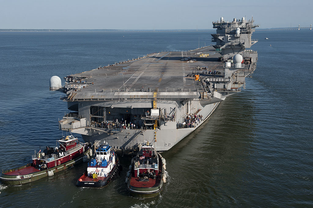 Launching the USS Gerald R. Ford - Photo: Portnew News
