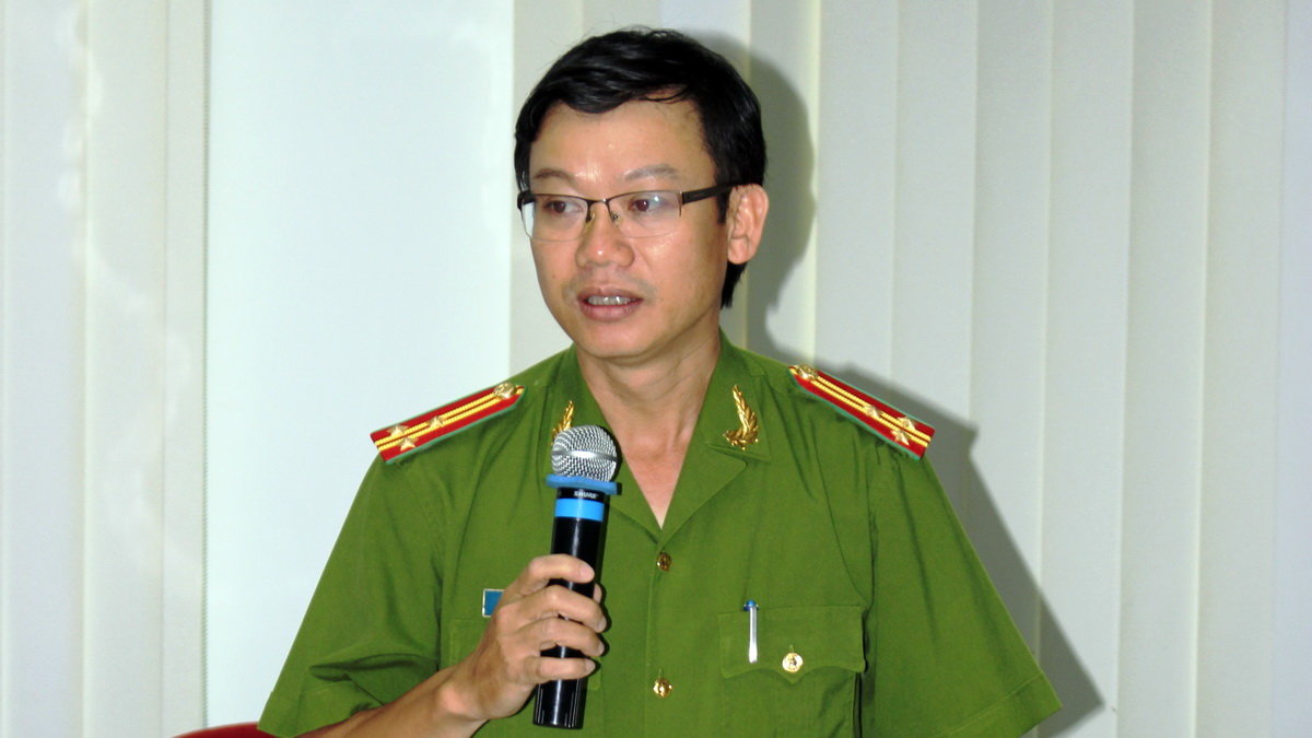 Thượng tá Vũ Như Hà phát biểu tại buổi tọa đàm - Ảnh: Sơn Bình