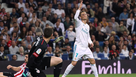 Ronaldo cứu R.M thoát thua trước Bilbao