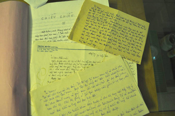 Bản thảo viết tay cuốn Chiều chiều và những lá thư viết tay nhà văn Tô Hoài gửi nhà văn Vũ Tú Nam - Ảnh: V.V.Tuân