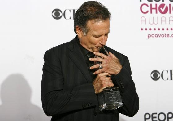 Robin Williams chụp tại Lễ trao giải People's Choice Awards (Sự lựa chọn của khán giả) vào năm 2007 - Ảnh: Reuters