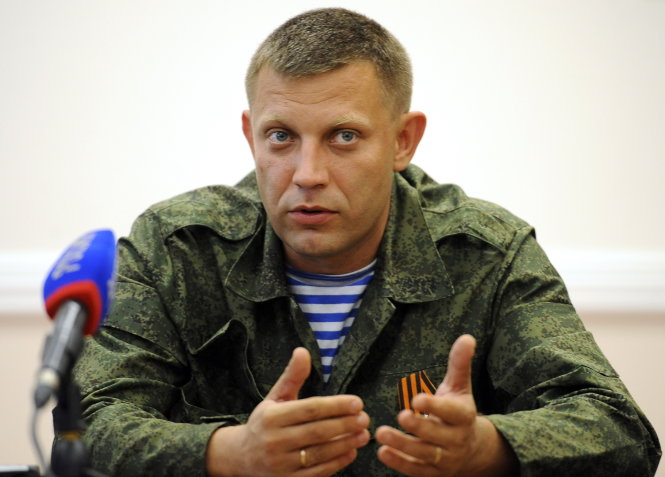 “Thủ tướng” Donetsk Alexander Zakharchenko tiết lộ thông tin quân ly khai được tăng cường sức mạnh - Ảnh: Reuters