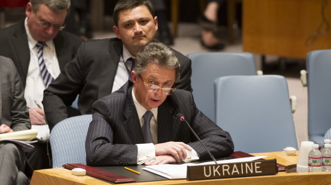 Đại diện của Ukraine tại Liên Hiệp Quốc phát biểu trong phiên họp của Hội đồng bảo an về cuộc khủng hoảng ngày càng trầm trọng ở Ukraine - Ảnh: sofiaglobe.com