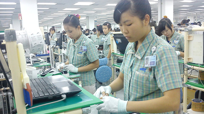 Công nhân sản xuất tại Công ty TNHH điện tử SEV Bắc Ninh - Ảnh: Trần Vũ Nghi
