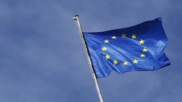 EU đã đồng ý thắt chặt các biện pháp trừng phạt mới chống lại Nga - Ảnh: AFP