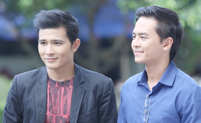 Quang Sự và Văn Anh cùng yêu Thanh Trúc trong phim Ký ức tuổi thơ. Đều thông minh, giỏi giang và chơi thân nhau từ bé nhưng hai chàng trai lại có hướng đi khác biệt khi trưởng thành. Liệu họ có giữ được tình bạn trong sáng? Và ai sẽ có hồi kết đẹp cùng Thanh Trúc? Đón xem trên SCTV14 lúc 19g45  mỗi ngày