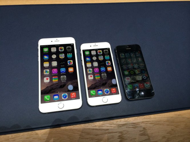 Từ trái sang: iPhone 6 Plus, iPhone 6 và iPhone 5S - Ảnh: Business Insider