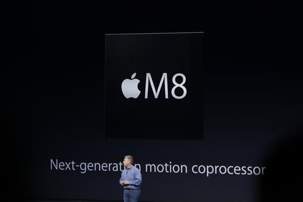 Chip ghi nhận chuyển động (motion) M8 tích hợp trong iPhone 6 - Ảnh: CNET