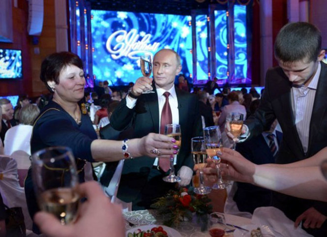 Putin trong một buổi tiệc
