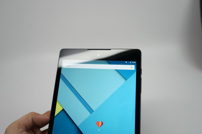 Tablet Neuxs 9 có màn hình 8,9-inch - Ảnh: Trung Nguyễn