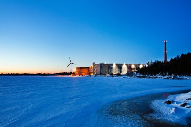 Quang cảnh bên ngoài trung tâm dữ liệu Google tại Phần Lan, nơi trước đây từng là một nhà máy giấy - Ảnh: Google