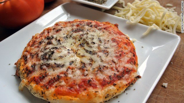 Foodini thậm chí tạo ra được bánh pizza nhiều lớp - Ảnh: CNN