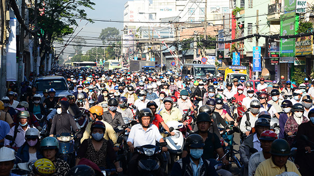 Kẹt xe kéo dài trên đường Hoàng Văn Thụ từ ngã tư Phú Nhuận đến công viên Hoàng Văn Thụ - Ảnh: Hữu Khoa