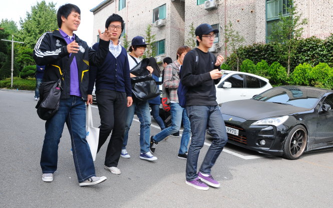 Sinh viên Hàn Quốc tại Trường đại học Dongguk (Seoul) - Ảnh: T.T.D.