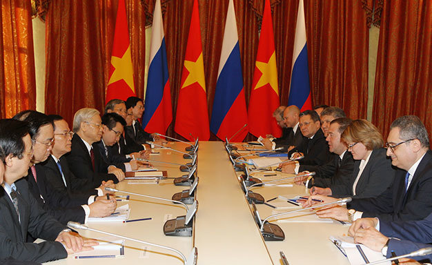 Tổng bí thư Nguyễn Phú Trọng hội kiến với Thủ tướng Liên bang Nga Dmitry Medvedev - Ảnh: TTXVN