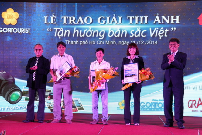BTC đã trao giải cho các tác giả đoạt giải ảnh đẹp nhất các tháng 7, 8, 9, 10 năm 2014 trong phần thi ảnh nghệ thuật “Tận hưởng bản sắc Việt”
