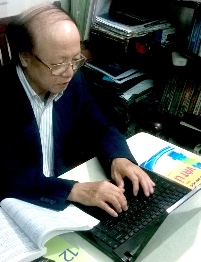 Thầy giáo Triệu Văn Lai (Hà Nội): “Khi dùng quen tốc ký Chữ Việt Nhanh, tôi có thể rút ngắn gần 2 phút với mỗi trang bài soạn trên máy tính”