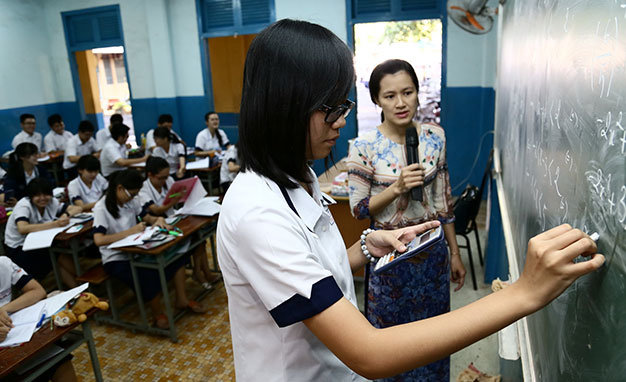 Một tiết học môn toán của học sinh lớp 12A4 Trường THPT Trần Khai Nguyên, Q.5, TP.HCM - Ảnh: Như Hùng