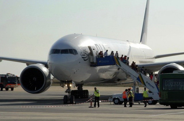 Máy bay của Hãng hàng không Pakistan tại sân bay Islamabad. Ảnh: Reuters