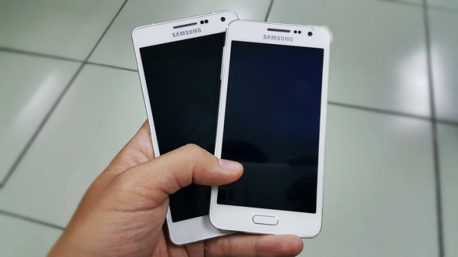 Samsung Galaxy A5 và Galaxy A3 - Ảnh: Phong Vân