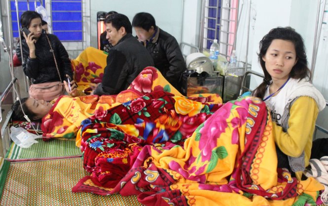 Nhiều bệnh nhân cấp cứu tại khoa Nhi, bệnh viện Đa khoa huyện Diễn Châu (Nghệ An) - Ảnh: Doãn Hoà 