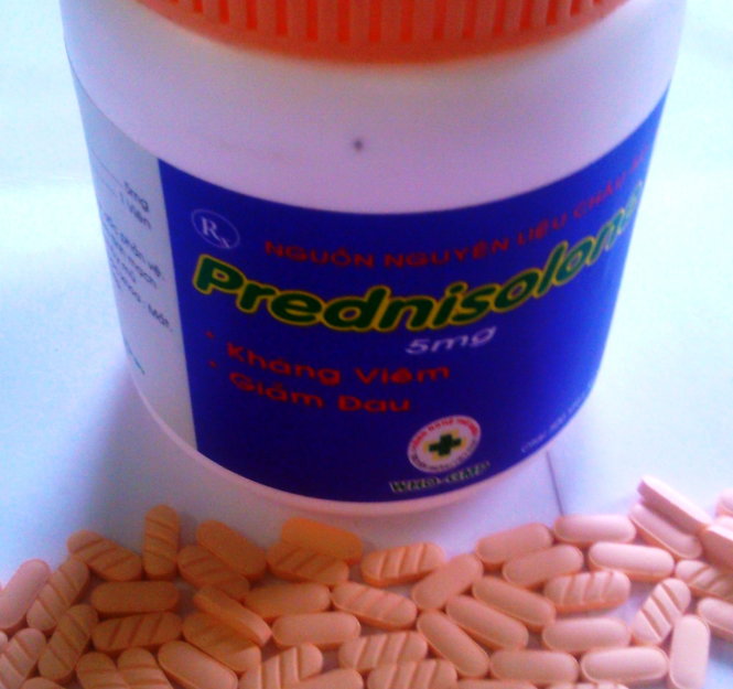 Thuốc giả Prednisolon 5mg được phát hiện bày bán trên thị trường - Ảnh: Sơn Bình