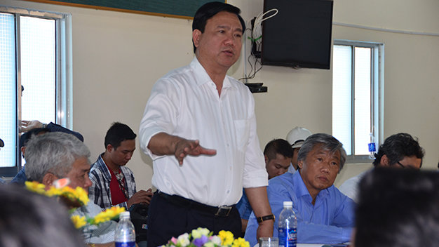 Bộ trưởng Đinh La Thăng kiểm tra tiến độ thi công cầu Cổ Chiên