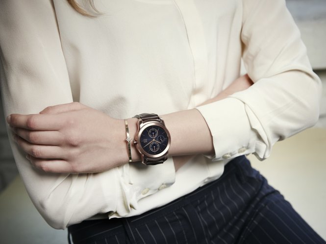 LG Watch Urbane phù hợp cho phụ nữ - Ảnh: LG