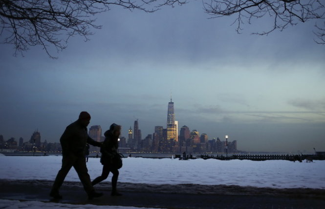Thời tiết giá lạnh một lần nữa gây phiền toái và đảo lộn cuộc sống cho người Mỹ. Ảnh: Reuters