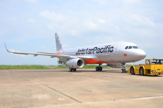 Máy bay của hãng Jetstar Pacific - Ảnh: TTO