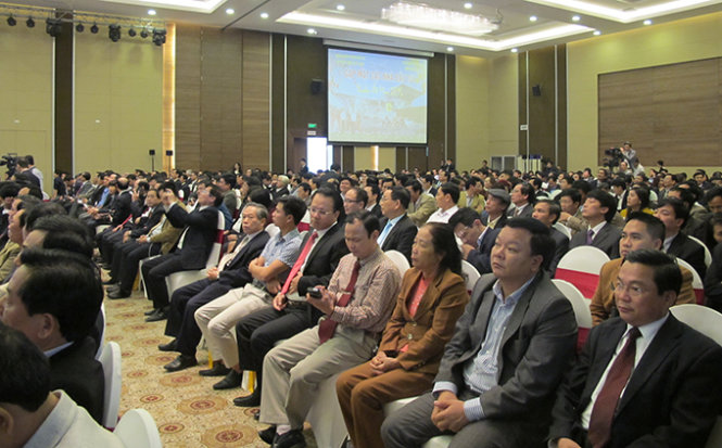 Các nhà đầu tư đến hội nghị tìm cơ hội đầu tư vào Nghệ An - Ảnh: Hồ Văn