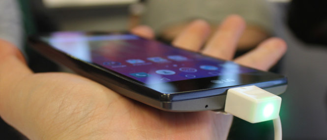 LG Magna ra mắt tại MWC 2015 - Ảnh: Recombu.com