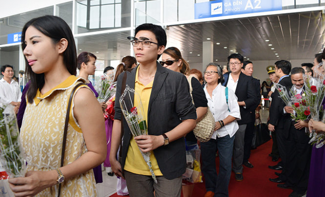 Những vị khách trên chuyến bay thẳng đầu tiên Bangkok - Huế 