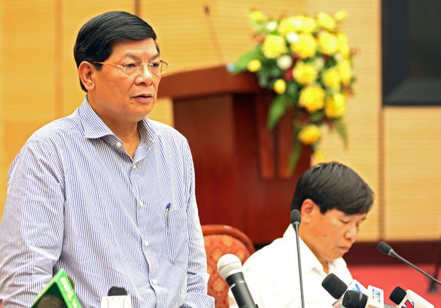 Ông Nguyễn Quốc Hùng - Phó chủ tịch UBND TP Hà Nội - chủ trì buổi họp báo nhưng không trả lời bất kỳ câu hỏi nào của phóng viên - Ảnh: Việt Dũng