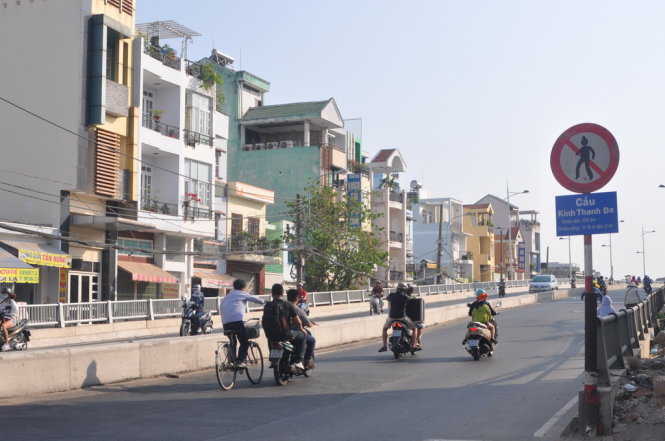 Cầu Kinh Thanh Đa, con đường độc đạo nối Thanh Đa với khu vực bên ngoài
